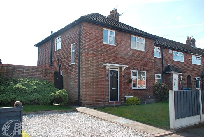 3 Bedroom End Of Terrace House For Sale In Hopefield Road, Lymm, Cheshire, WA13
