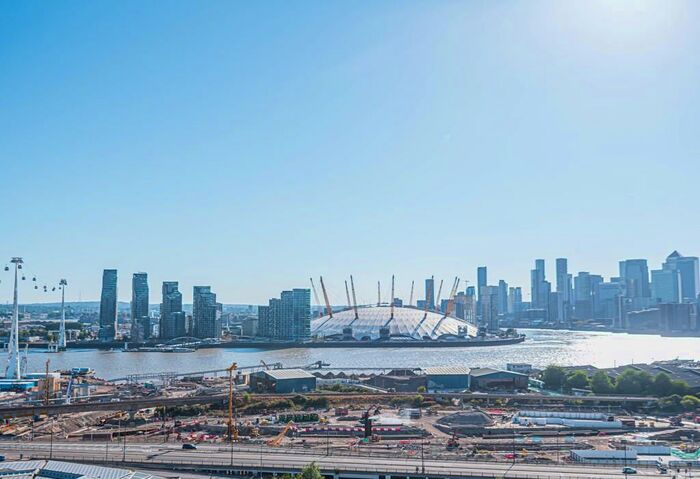 3 Bedroom Apartment To Rent In Alaska Apartments, Western Gateway, London, E16