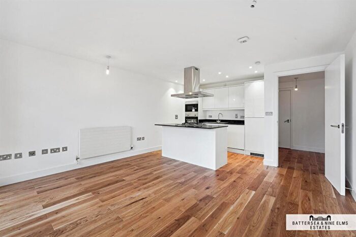 2 Bedroom Apartment For Sale In Candlemakers Apartments, York Road, SW11