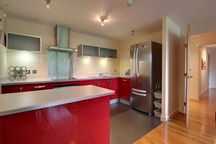 2 Bedroom Apartment To Rent In Amethyst House, Central Milton Keynes, MK9