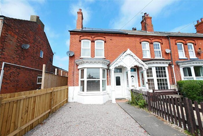 2 Bedroom End Of Terrace House For Sale In High Street, Mablethorpe, Lincolnshire, LN12
