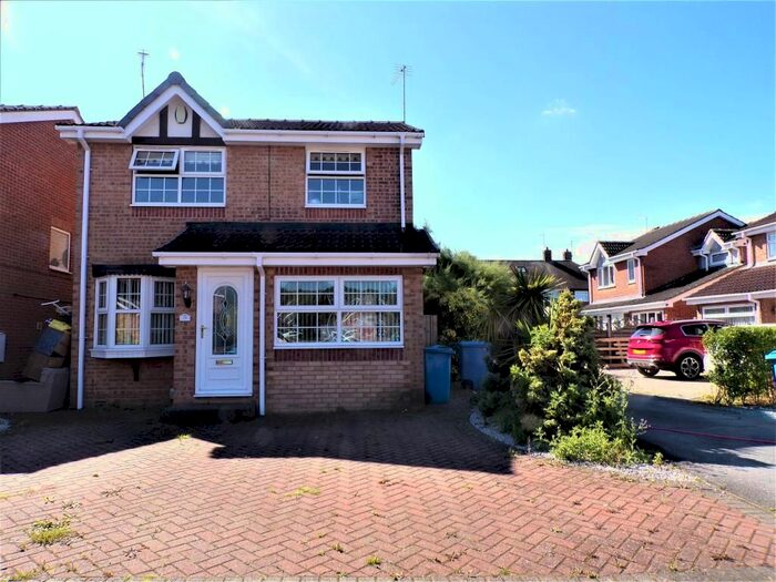 3 Bedroom Detached House To Rent In Celandine Close, Hull, HU5