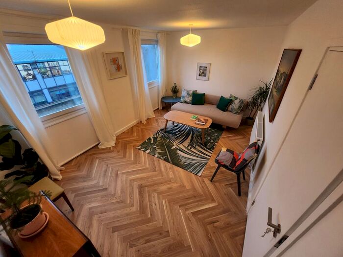 2 Bedroom Flat To Rent In Pollard Street, London, E2