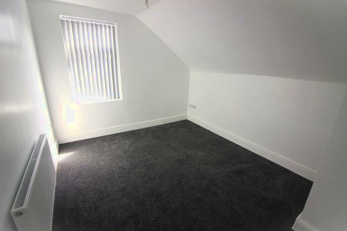 2 Bedroom Flat To Rent In King Street, Southport, PR8