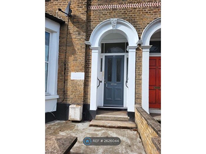 1 Bedroom Flat To Rent In Hackney, London, E5