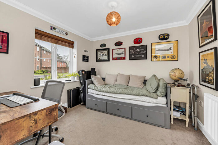 4 Bedroom Town House To Rent In East Close, Bury St Edmunds, IP33