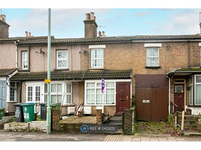 3 Bedroom Terraced House To Rent In Pinner Road, Watford, WD19