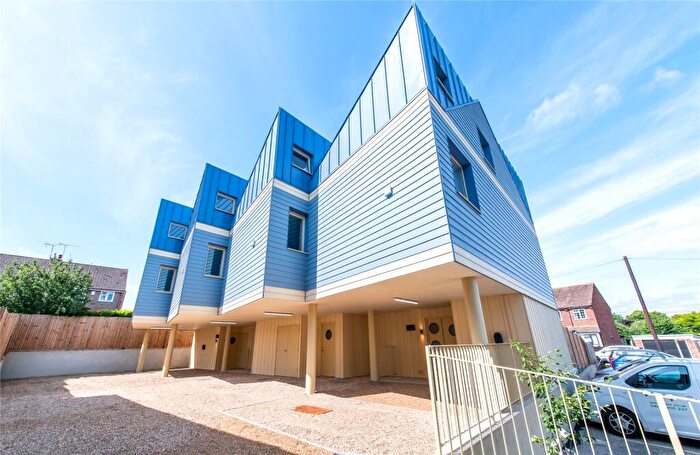 3 Bedroom Terraced House For Sale In Goldsmith Mews, Chalk, Kent, DA12
