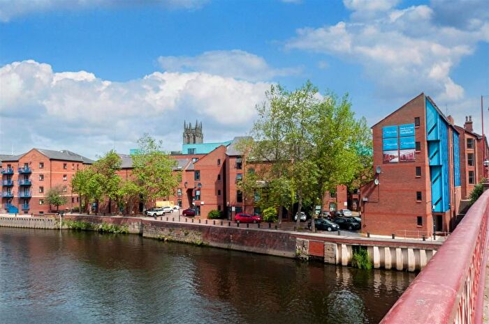 1 Bedroom Flat To Rent In The Chandlers, Leeds, LS2