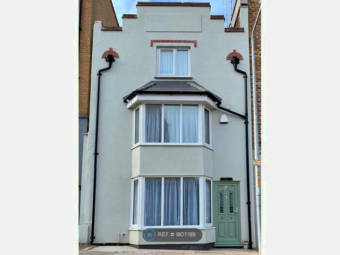 4 Bedroom Semi-Detached House To Rent In George Street, Ramsgate, CT11
