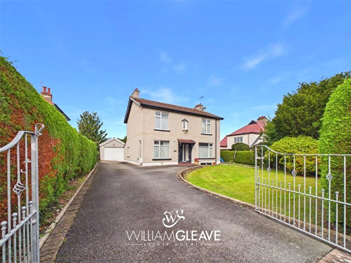 4 Bedroom Detached House For Sale In Victoria Drive, Llandudno Junction, Conwy, LL31