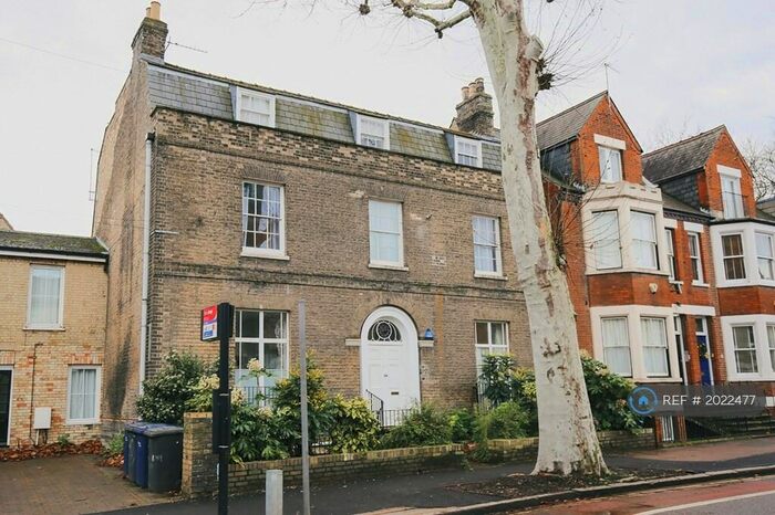 Studio To Rent In Newmarket Road, Cambridge, CB5