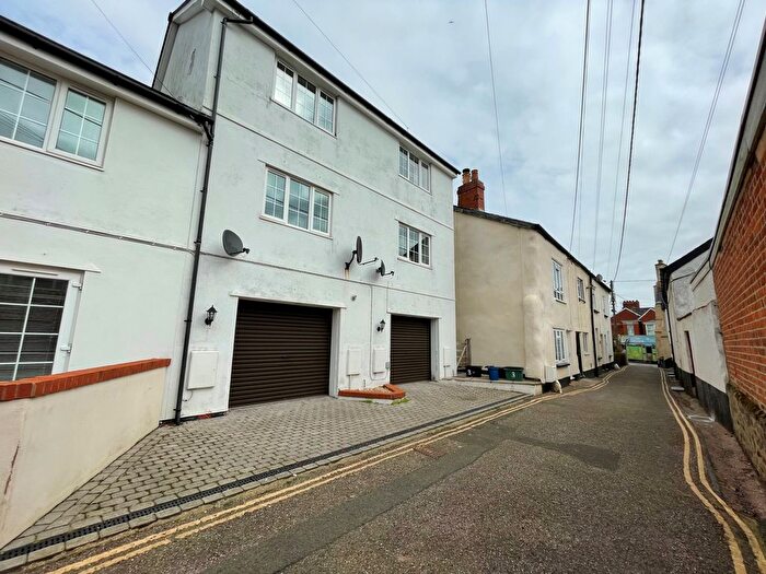 2 Bedroom Terraced House To Rent In Ways Lane, Cullompton, EX15
