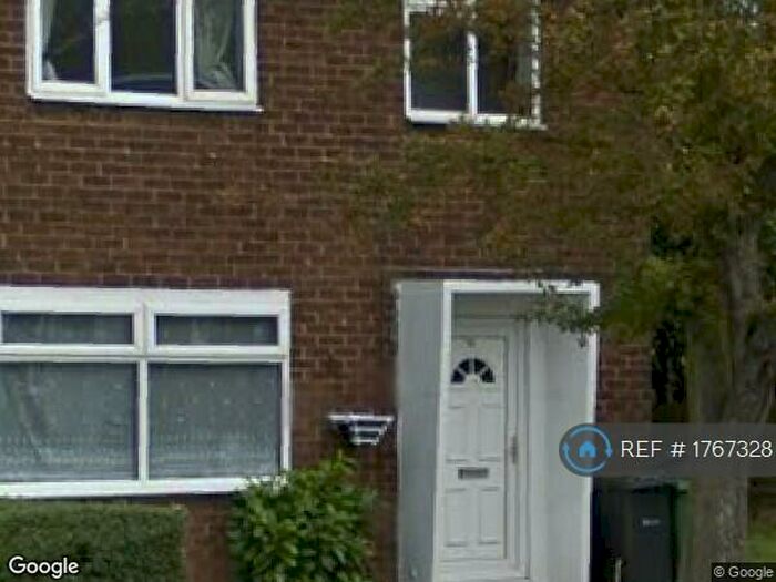 3 Bedroom Semi-Detached House To Rent In Isaac Walton Place, West Bromwich, B70