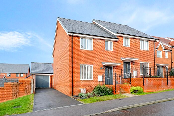 3 Bedroom Semi-Detached House For Sale In Wheatsheaf Avenue, Uckfield, TN22