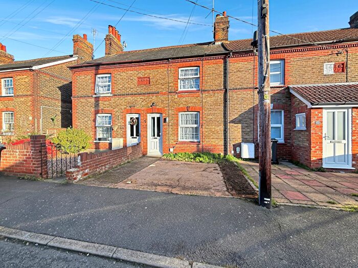 2 Bedroom Property For Sale In Mount Road, Braintree, CM7