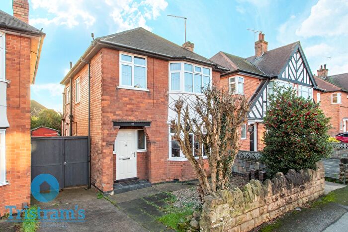 3 Bedroom Detached House For Sale In Western Gardens, Nottingham, NG8