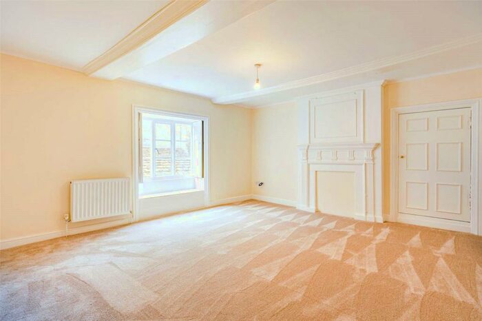 2 Bedroom Apartment To Rent In Deene, Nr Oundle, PE8