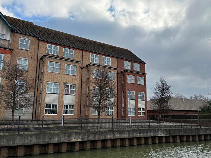 2 Bedroom Apartment For Sale In Riverside Drive, Lincoln, LN5