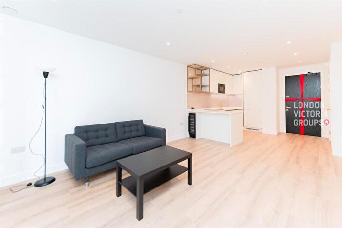 1 Bedroom Apartment To Rent In Waterview House, Quay Walk, Wembley, HA0