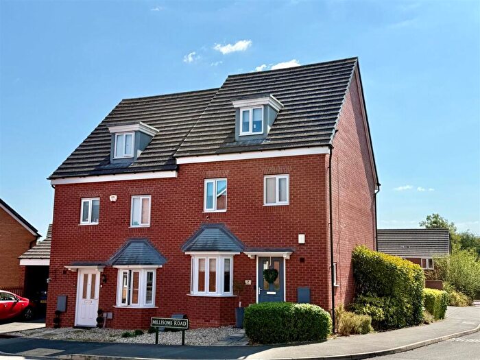 4 Bedroom Semi-Detached House For Sale In Millisoms Road, Shirley, Solihull, B90