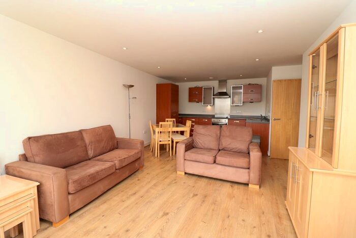 2 Bedroom Flat To Rent In Hall Street, Birmingham, Birmingham, B18