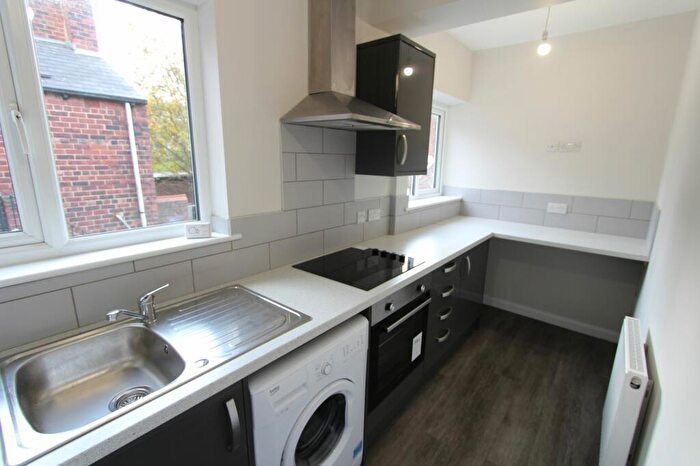 2 Bedroom Flat To Rent In Ecclesall Road, Sheffield, S11