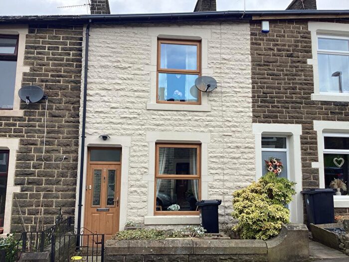 2 Bedroom Terraced House To Rent In Warwick Street, Haslingden, Rossendale, BB4