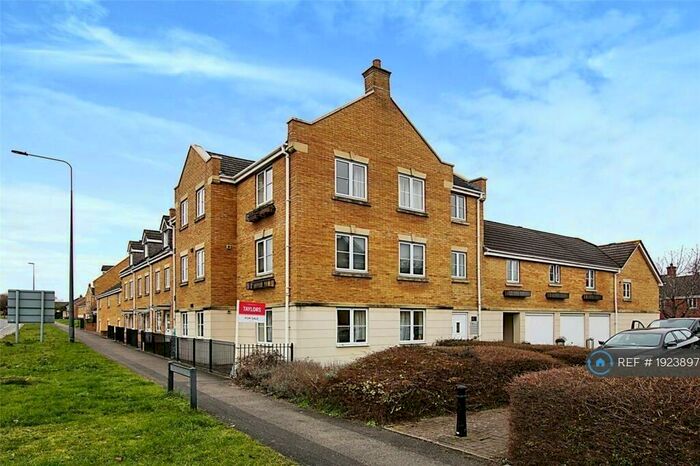 2 Bedroom Flat To Rent In Orchard Gate, Bradley Stoke, Bristol, BS32