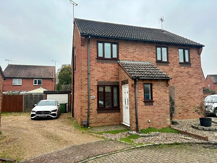 2 Bedroom Semi-Detached House To Rent In Brampton Lane, Portsmouth, Hampshire, PO3