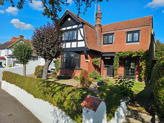 5 Bedroom Detached House For Sale In Gillingham, ME7