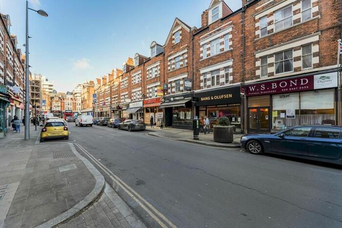 2 Bedroom Flat To Rent In Bond Street, Ealing, W5
