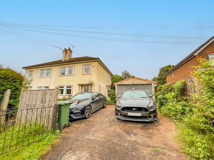 3 Bedroom Semi-Detached House For Sale In Darvel Down, Netherfield, TN33