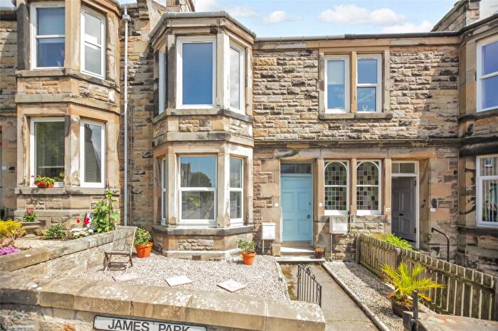 2 Bedroom Flat For Sale In James Park, Burntisland, KY3