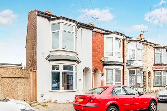 3 Bedroom End Of Terrace House To Rent In Cressy Road, PO2