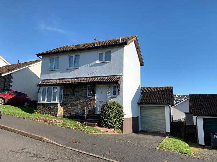 3 Bedroom Detached House To Rent In Moor View Drive, Teignmouth, TQ14