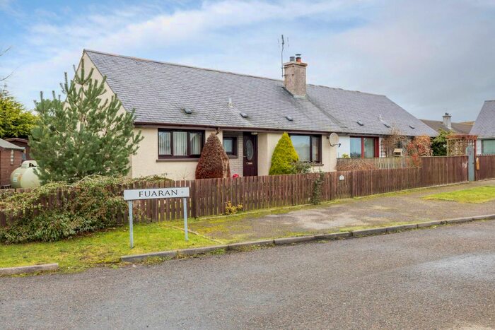 2 Bedroom Semi-Detached Bungalow For Sale In Fuaran, Inver, Tain IV20