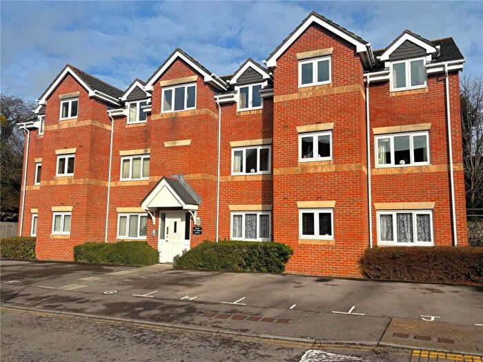 1 Bedroom Apartment For Sale In The Tollgate, Fareham, Hampshire, PO16