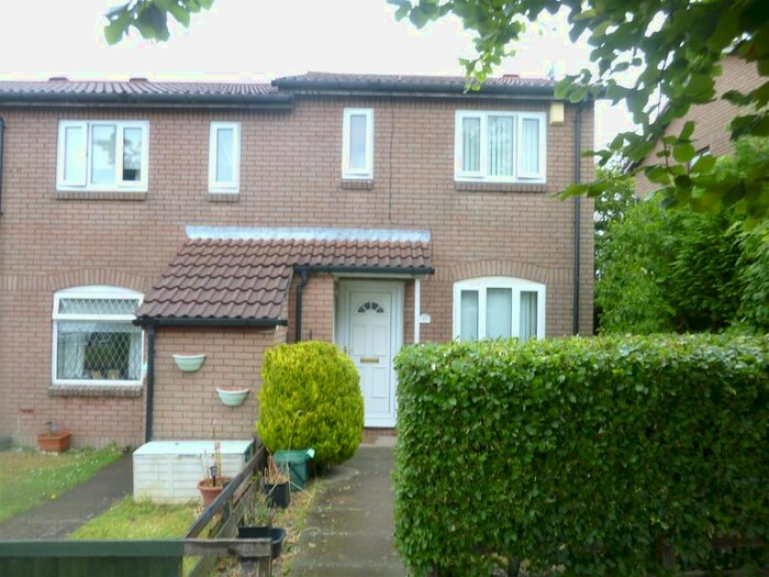 2 Bedroom Property To Rent In Meadow View, Barry, CF63