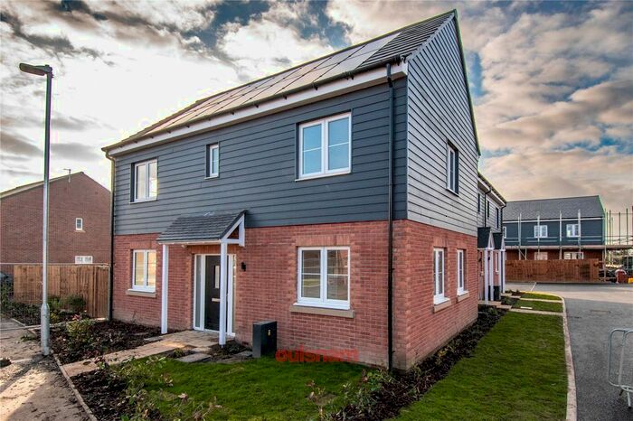 3 Bedroom End Of Terrace House For Sale In Westcott Rise, Westcott Way, Pershore, Worcestershire, WR10