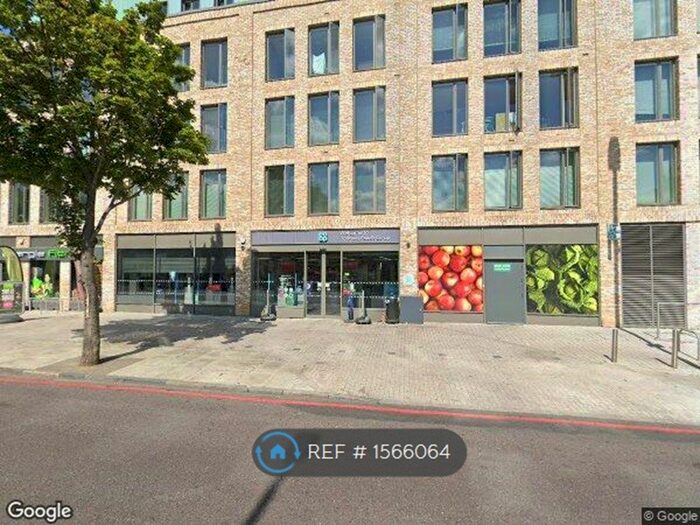 2 Bedroom Flat To Rent In Holloway Road, London, N19