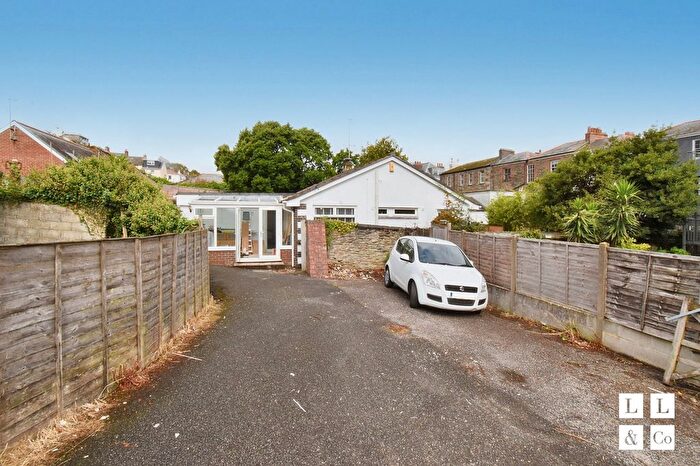 4 Bedroom Detached Bungalow To Rent In Arwenack Avenue, Falmouth, TR11