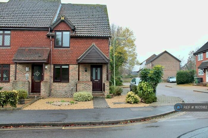 2 Bedroom End Of Terrace House To Rent In Watkin Road, Hedge End, Southampton, SO30