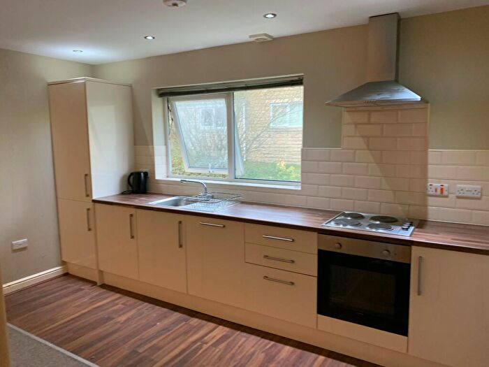2 Bedroom Apartment To Rent In Phoenix House, Julian Way, S9