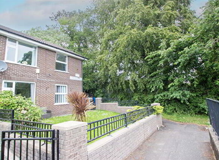 1 Bedroom Apartments For Sale In Glencolin Avenue, Belfast, BT11