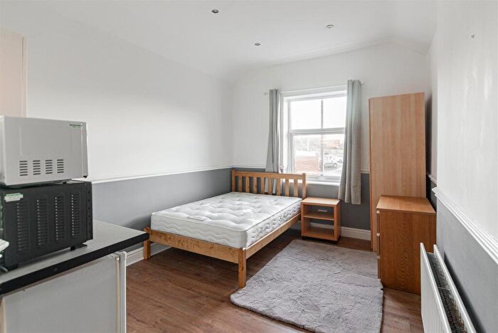 Studio To Rent In Westgate Road, Newcastle Upon Tyne, Tyne And Wear, NE4