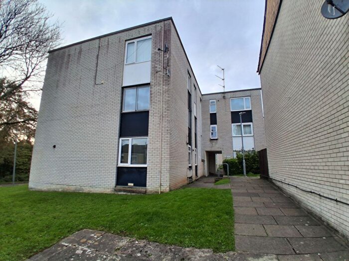 3 Bedroom Flat To Rent In Awel Mor, Cardiff, CF23