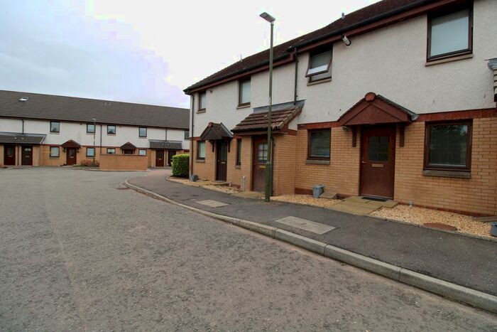 2 Bedroom Flat To Rent In Gascoigne Court, Falkirk, FK2