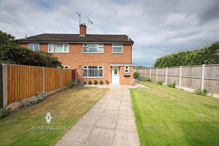3 Bedroom Semi-Detached House To Rent In Oulton Road, Stone, Staffordshire, ST15