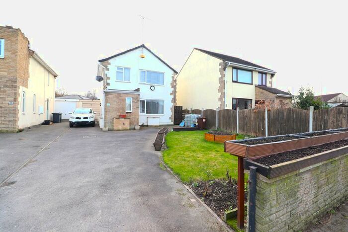 3 Bedroom Detached House For Sale In Hooton Road, Kilnhurst, Mexborough, S64